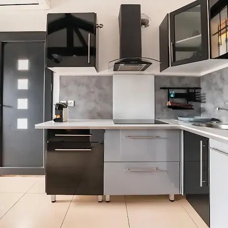 Du Petite Maison Proche D'annecy Holiday home Veyrier-du-Lac