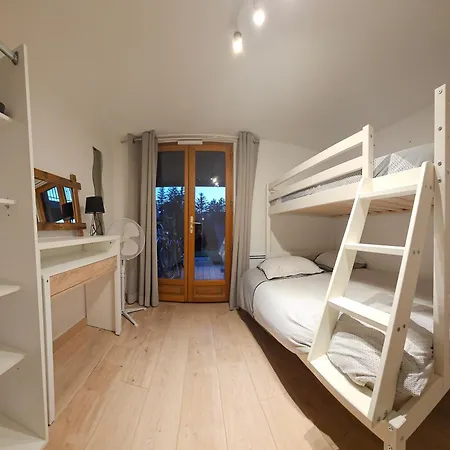 Du Petite Maison Proche D'annecy Holiday home